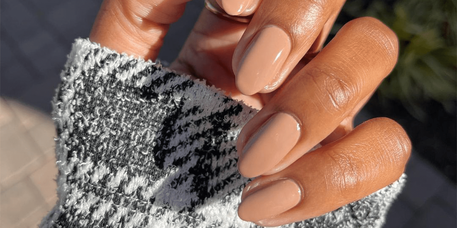 latte-nails-are-about-to-be-your-go-to-fall-manicure