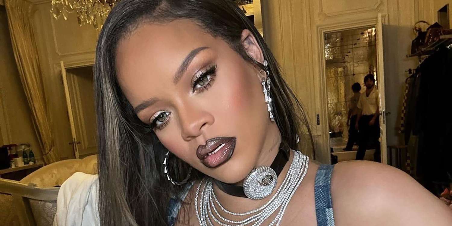 rihanna’s-makeup-artist-says-this-is-the-key-to-flawless-summer-skin
