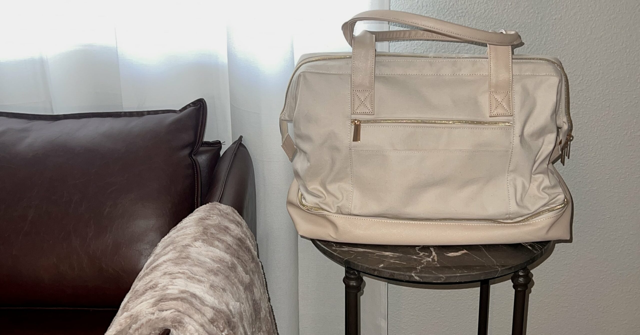 i-found-the-perfect-dupe-for-*that*-internet-famous-weekender-bag-–-and-it’s-only-$50