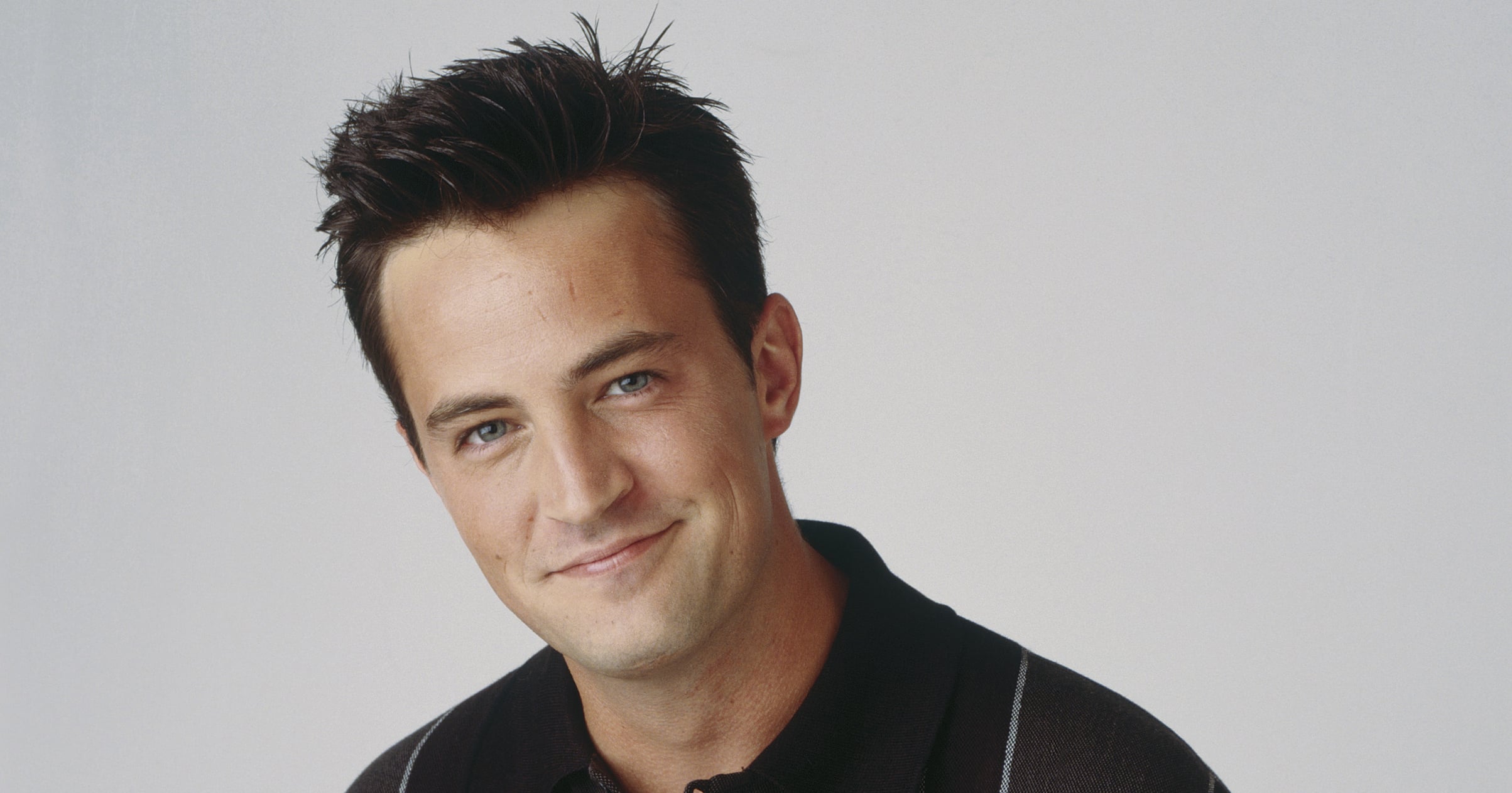 the-“friends”-cast-and-other-stars-react-to-matthew-perry’s-death:-“the-world-will-miss-you”