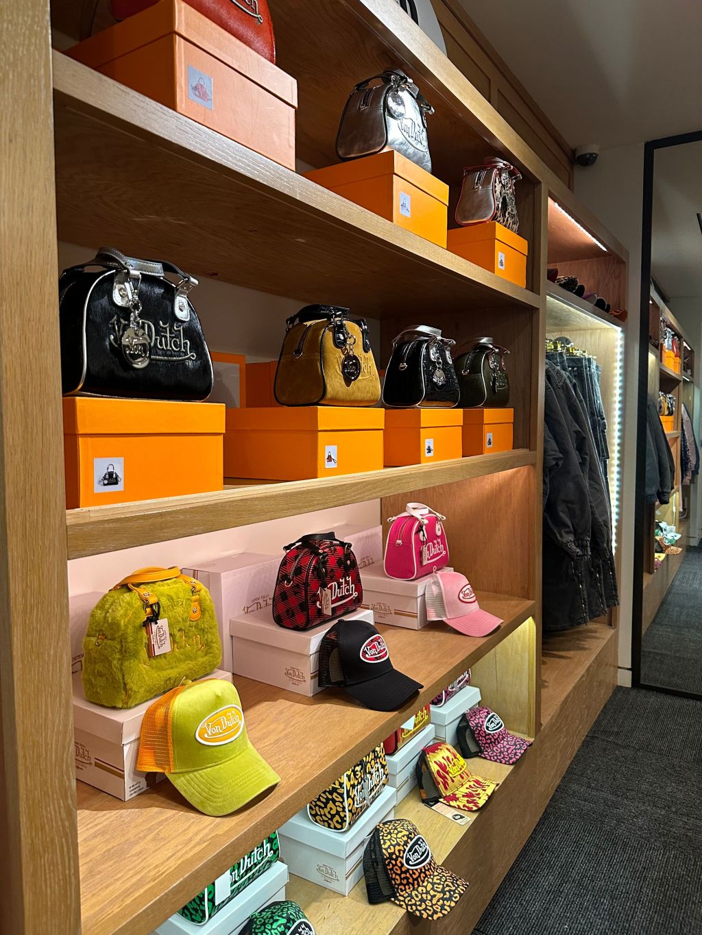 von-dutch-launches-pop-up-stores-in-los-angeles-while-hunting-for-a-permanent location