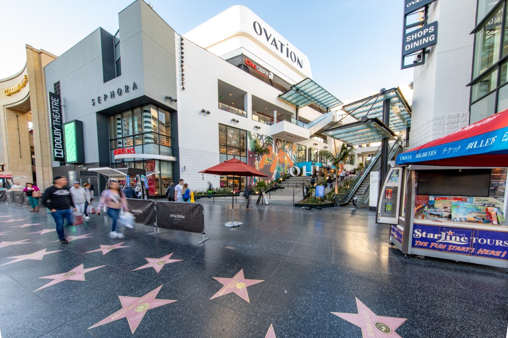 ovation-hollywood-shopping-center-raises-curtain-on-$100-million remodel