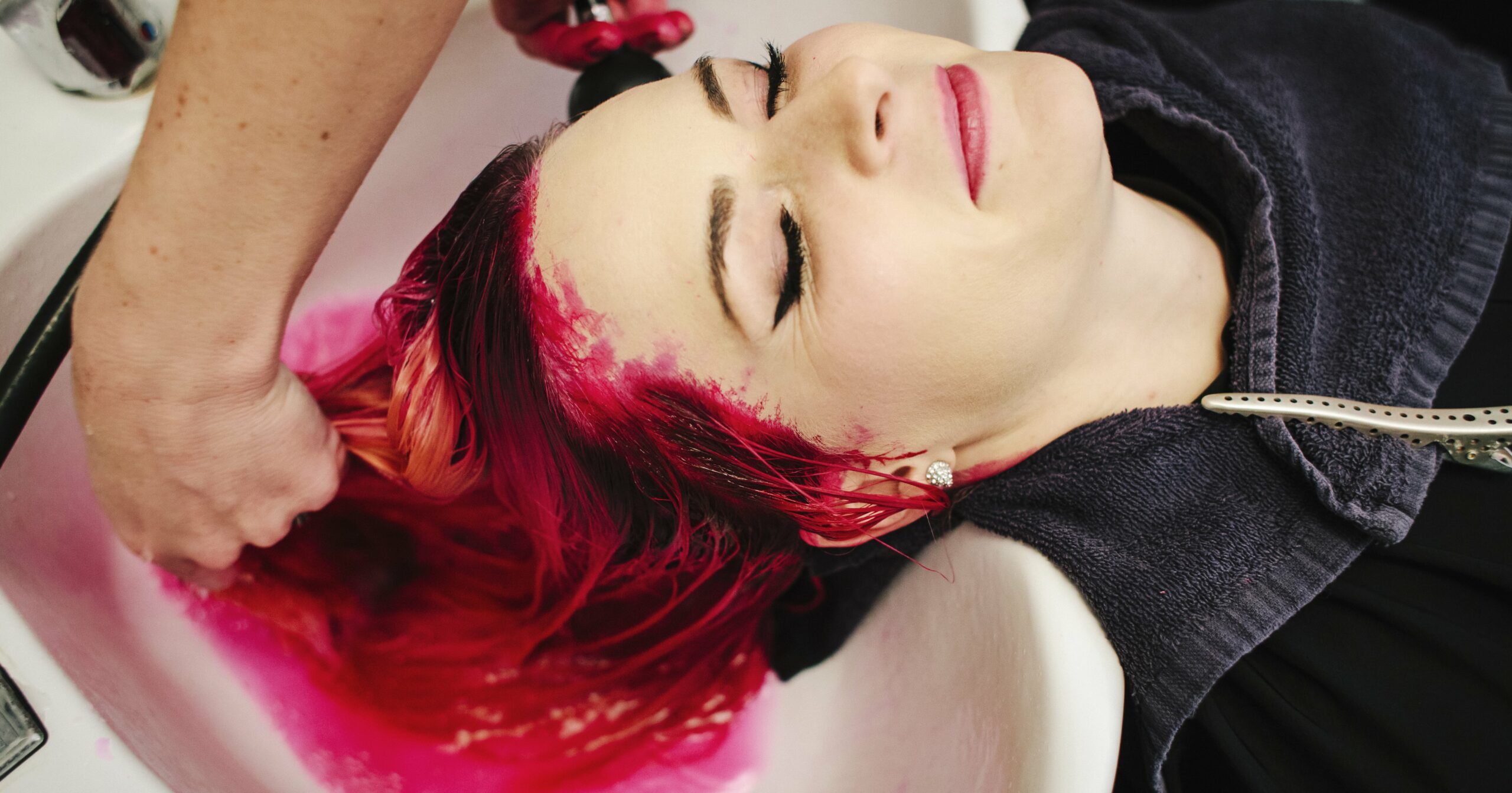 how-to-get-hair-color-off-skin-(and-prevent-future-mishaps)