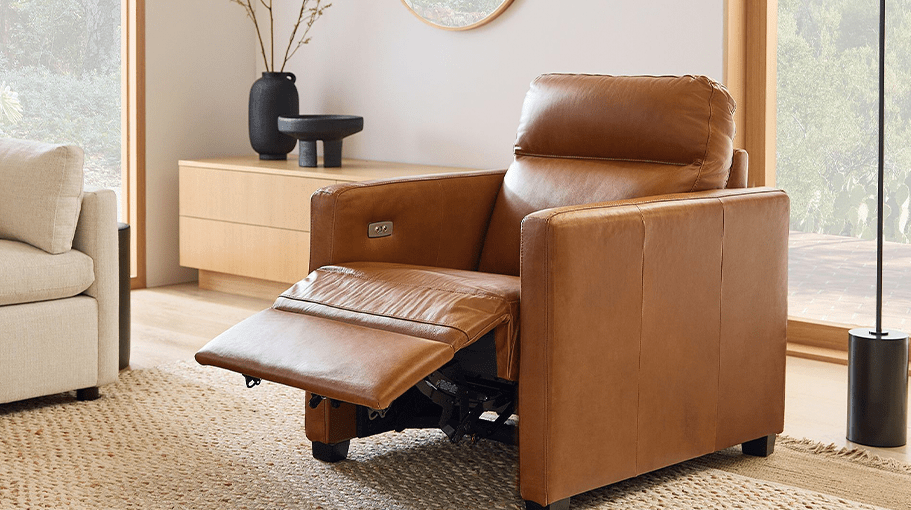 the-10-best-recliners-for-nurseries,-small-spaces,-and more