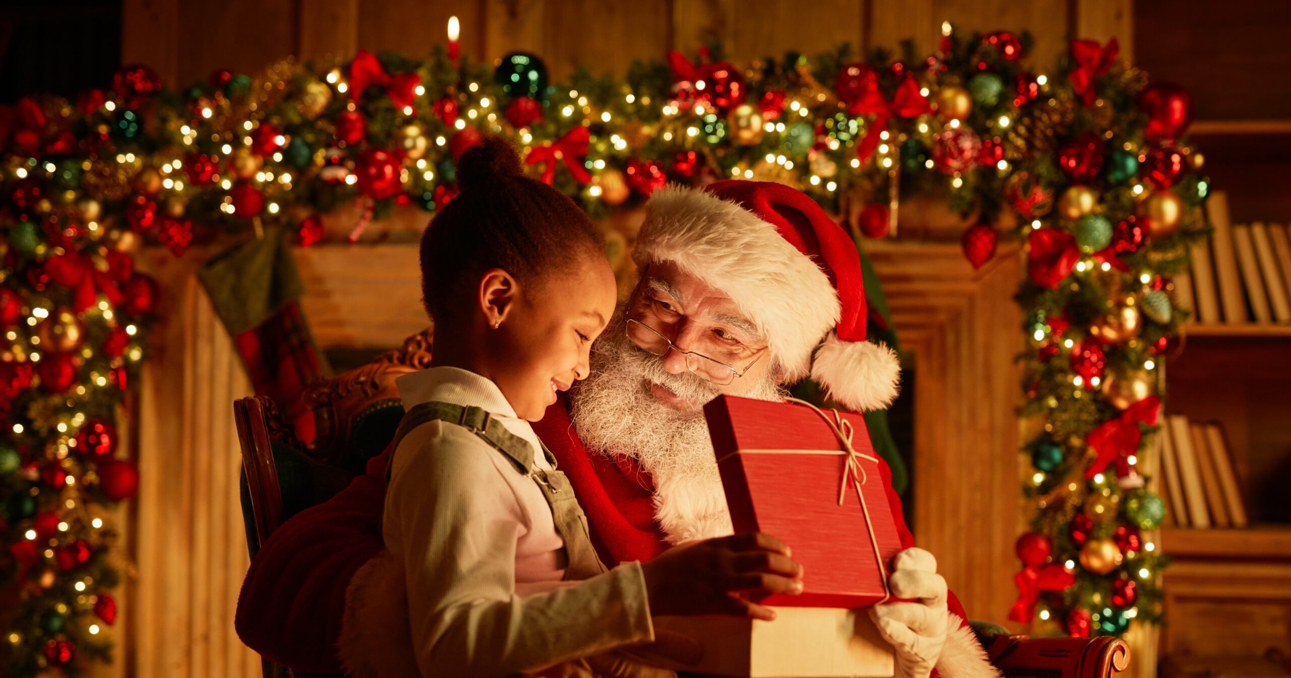 is-santa-real?-how-to-tell-your-kids-the-truth-about-santa,-no-matter-their-age