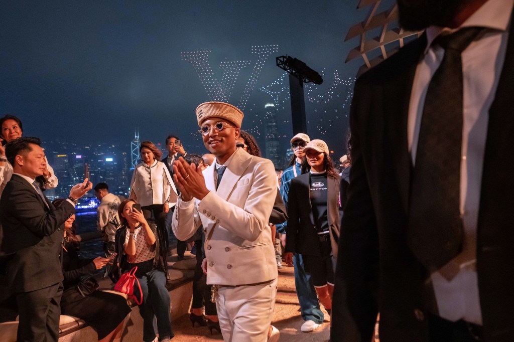 pharrell-williams’-china-tour-ignites-fan-fervor,-drives-vip sales