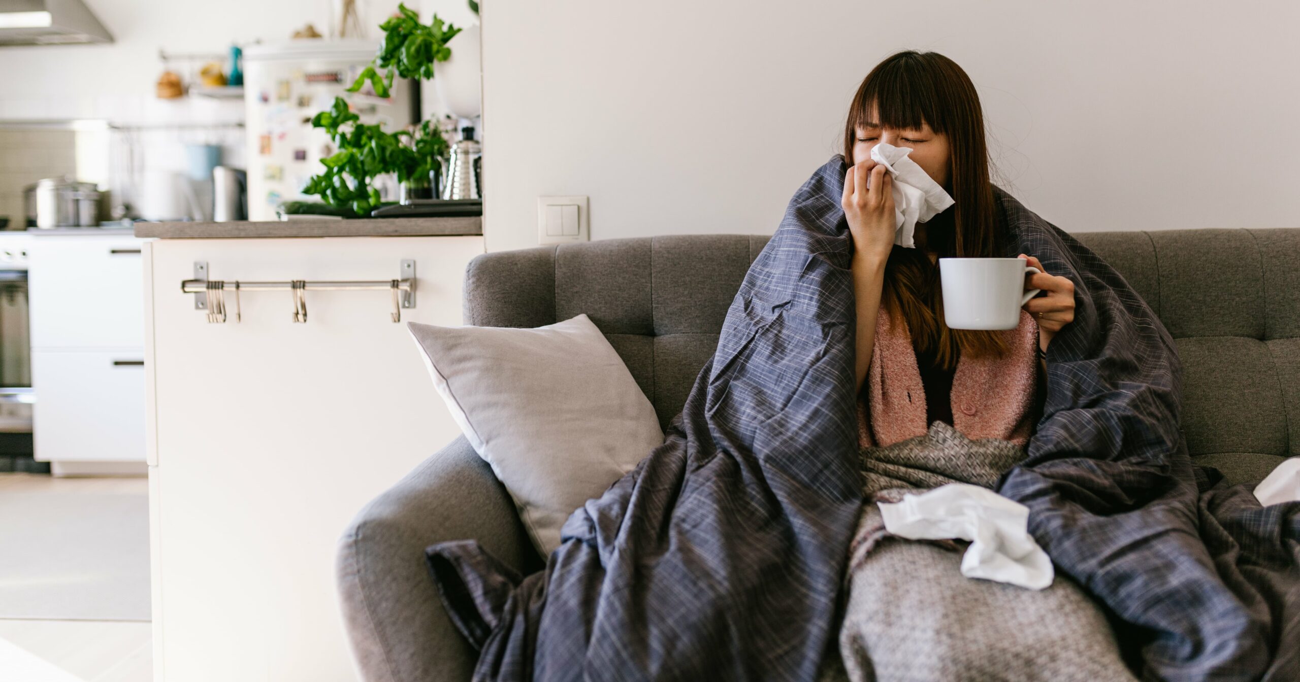 what-to-eat-when-you’re-sick,-according-to-a-dietitian