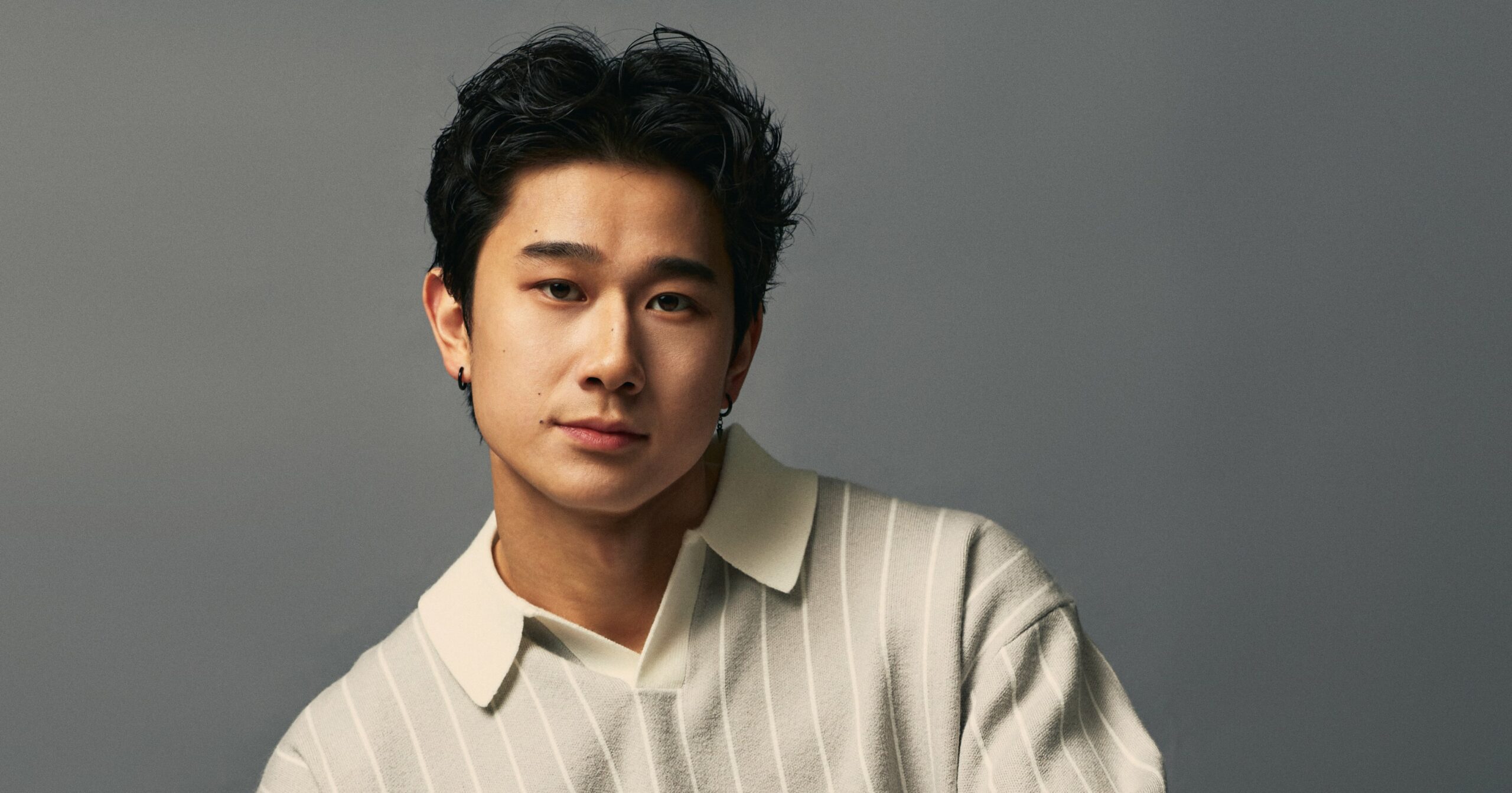 “the-brothers-sun”-star-sam-song-li-shares-why-his-breakout-role-is-deeply-personal