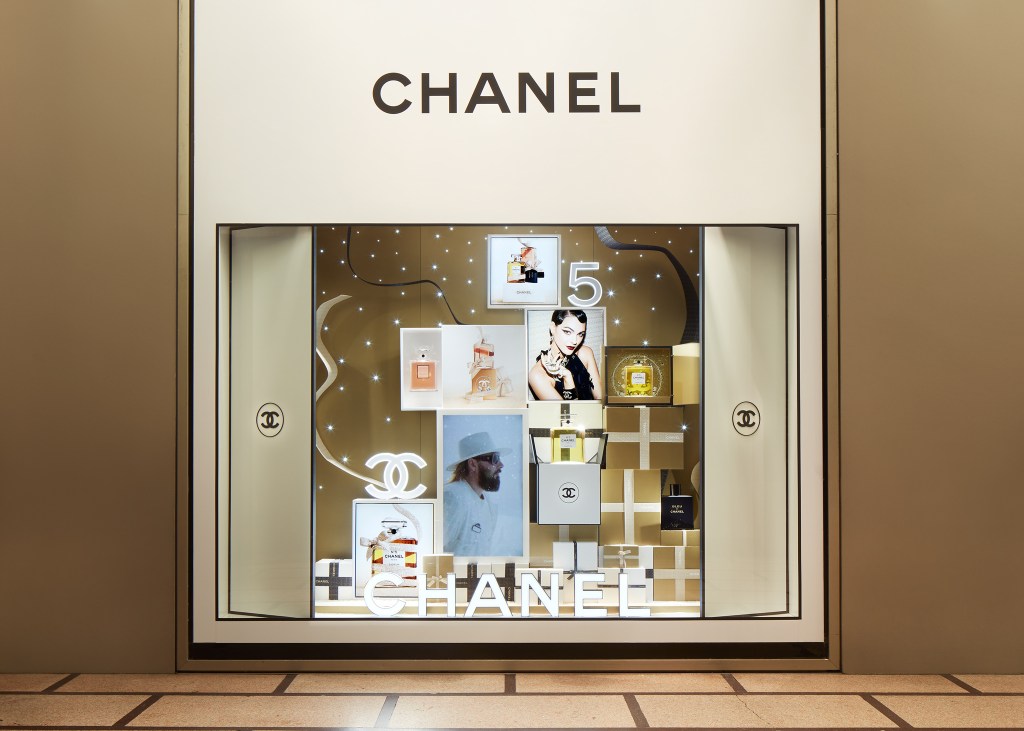 chanel-and-what-goes-around-comes-around-start trial