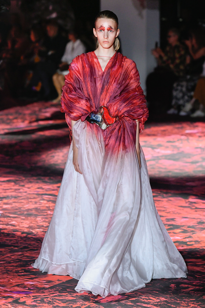 yuima-nakazato:-transcending couture