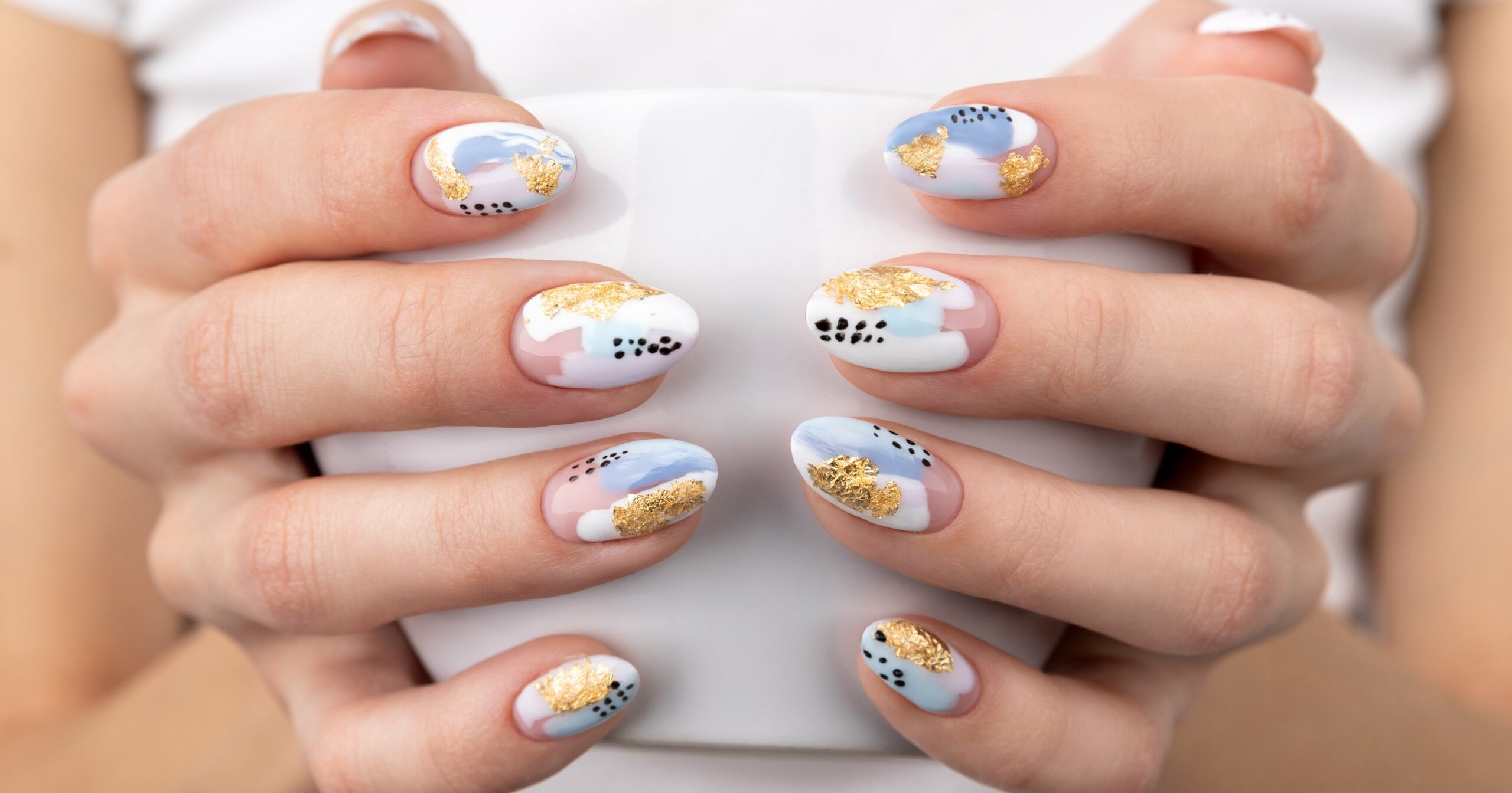 festive-easter-nail-art-ideas-to-inspire-you