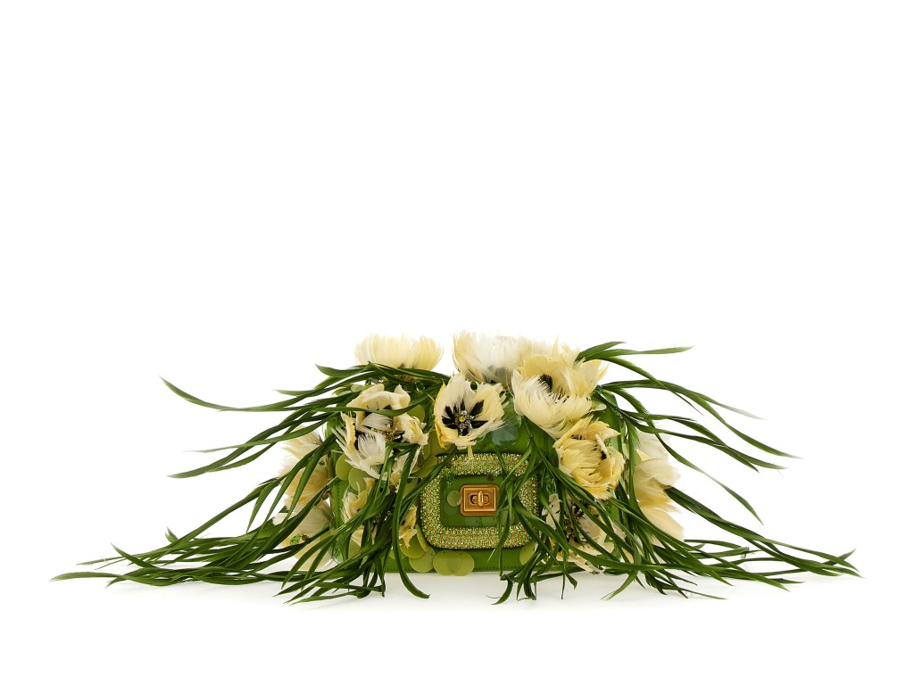 gherardo-felloni-creates-floral-tribute-to-roger vivier