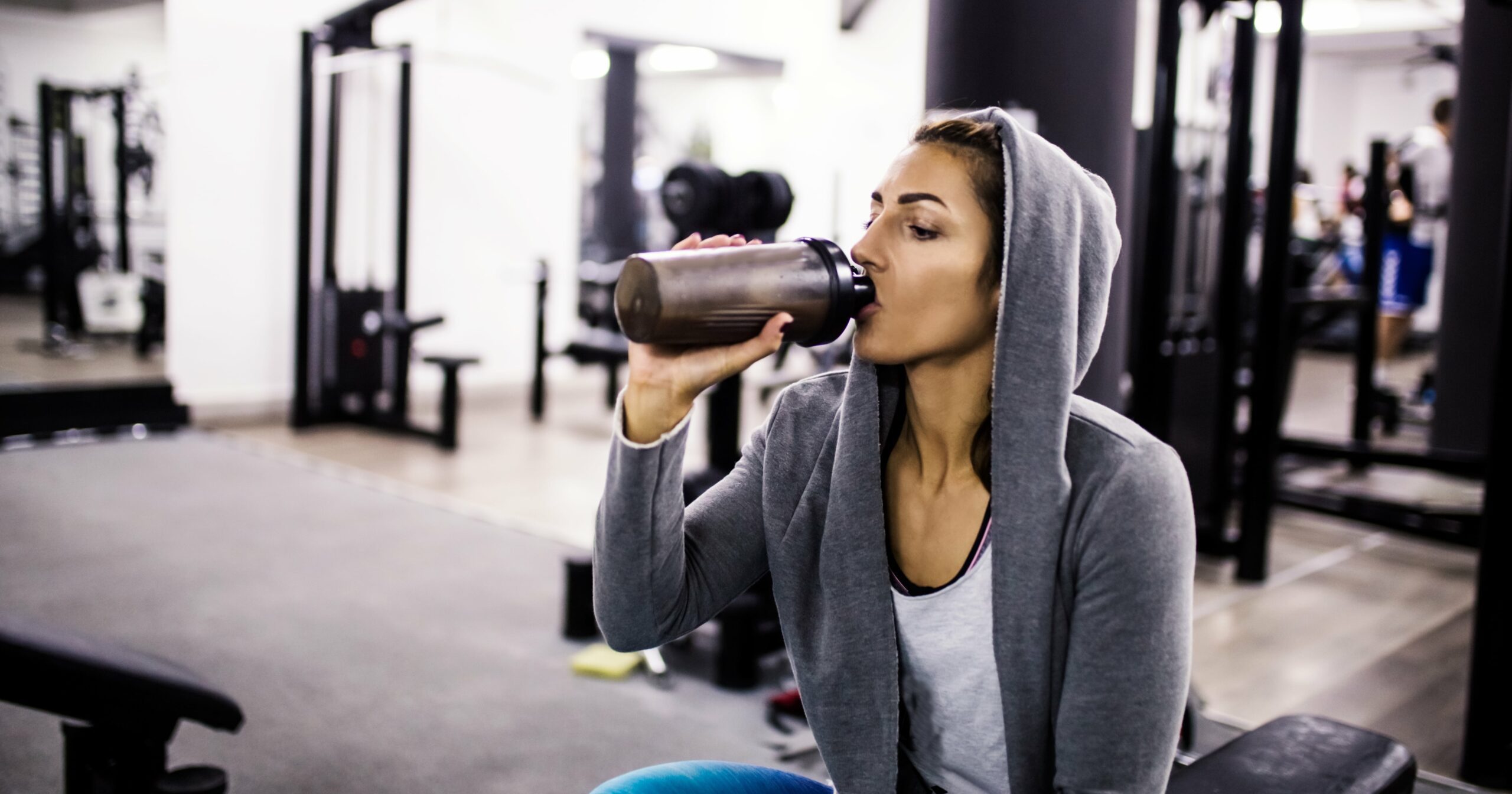 energy-drinks-vs.-pre-workout-–-which-is-best-for-gym-performance?