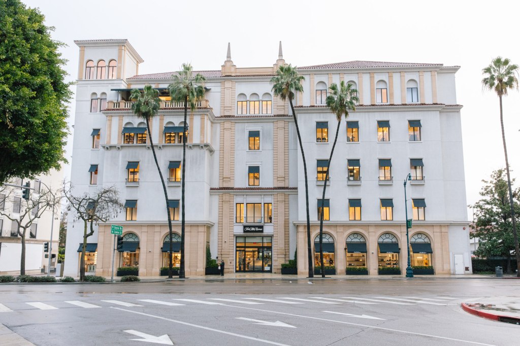 exclusive:-saks-fifth-avenue-ups-luxury-experience-at-new-beverly-hills-flagship-in-old-barneys location