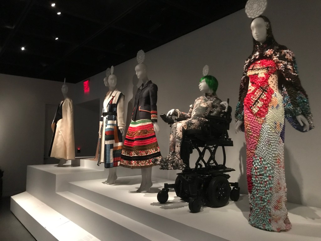 the-met’s-costume-institute-extends-‘women-dressing women’