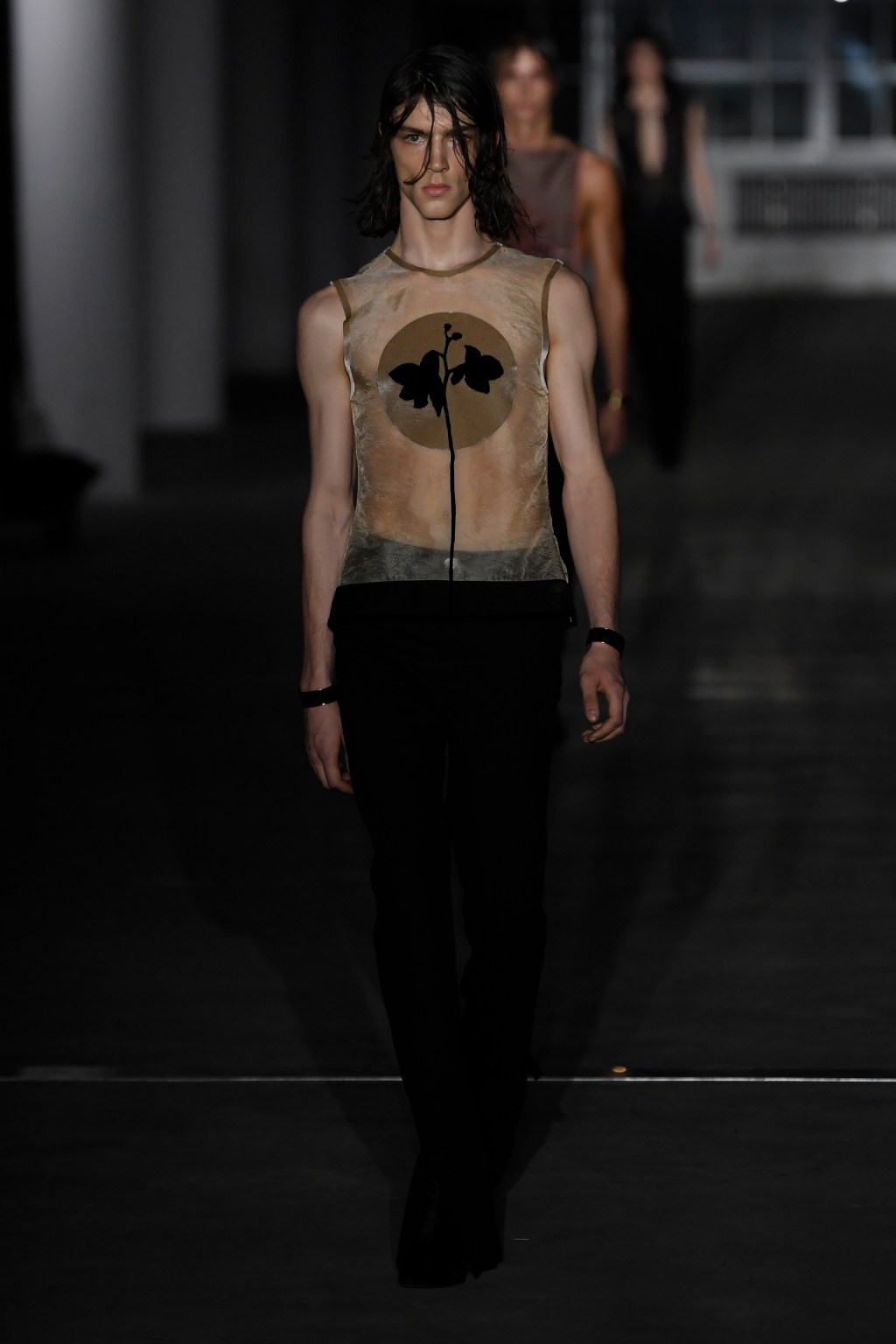 ludovic-de-saint-sernin-fall-2024-ready-to-wear:-robert-mapplethorpe-for-the-next gen