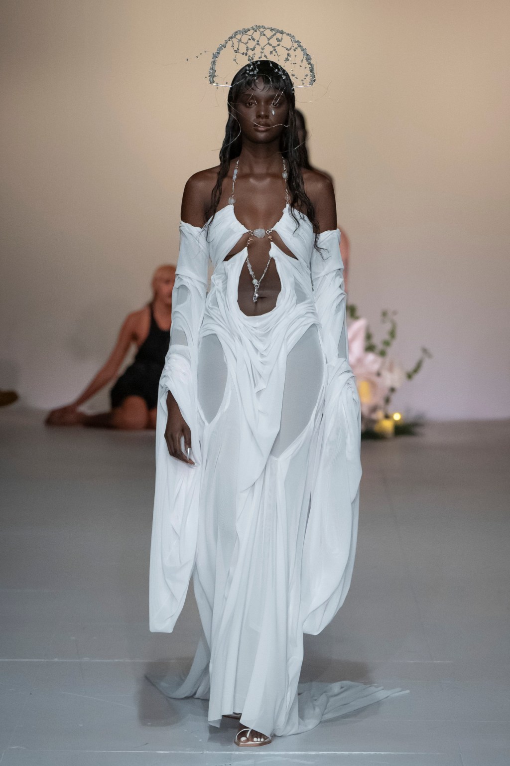 di-petsa-fall-2024-ready-to-wear:-heartbreak-and-the-greek-orthodox church