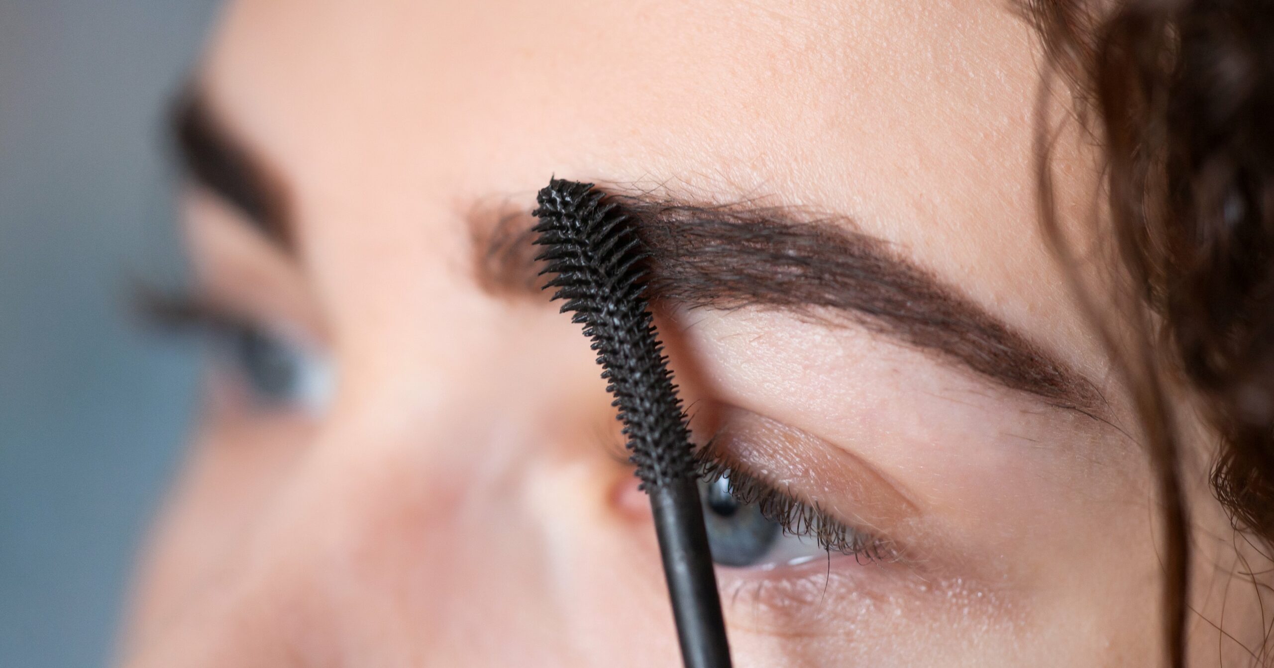 are-eyebrow-extensions-the-answer-to-the-low-maintenance-beauty-boom?