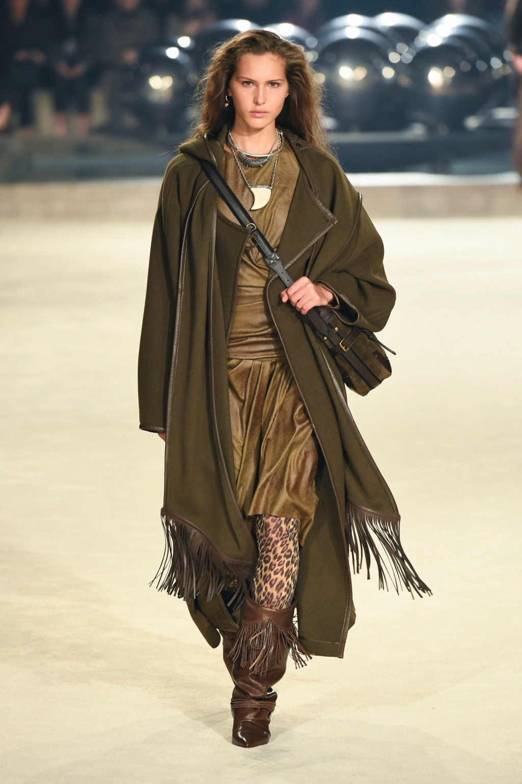 isabel-marant-fall-2024-ready-to-wear:-glam ranch