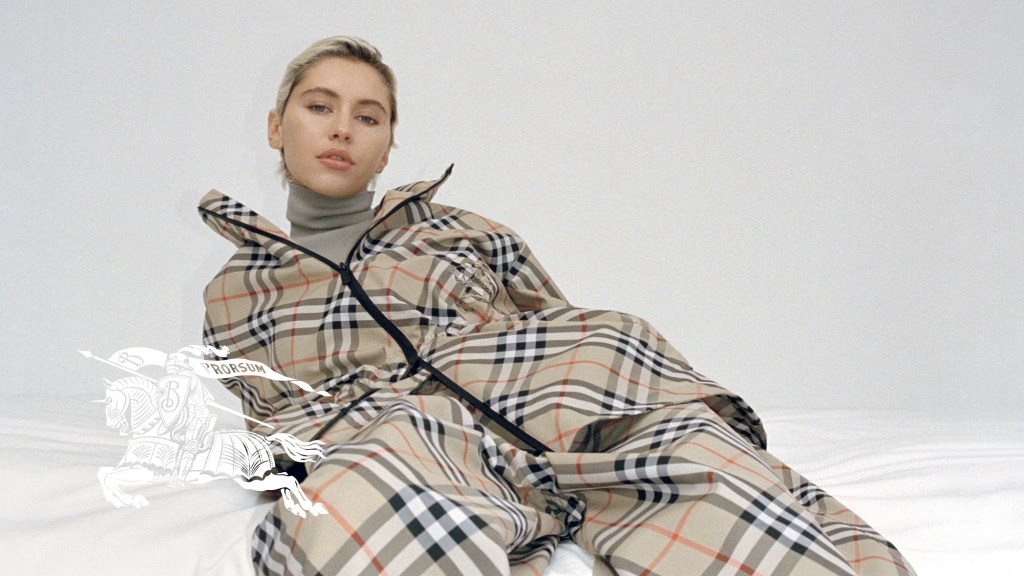 burberry-classics-doubles-down-on-its-signature checks