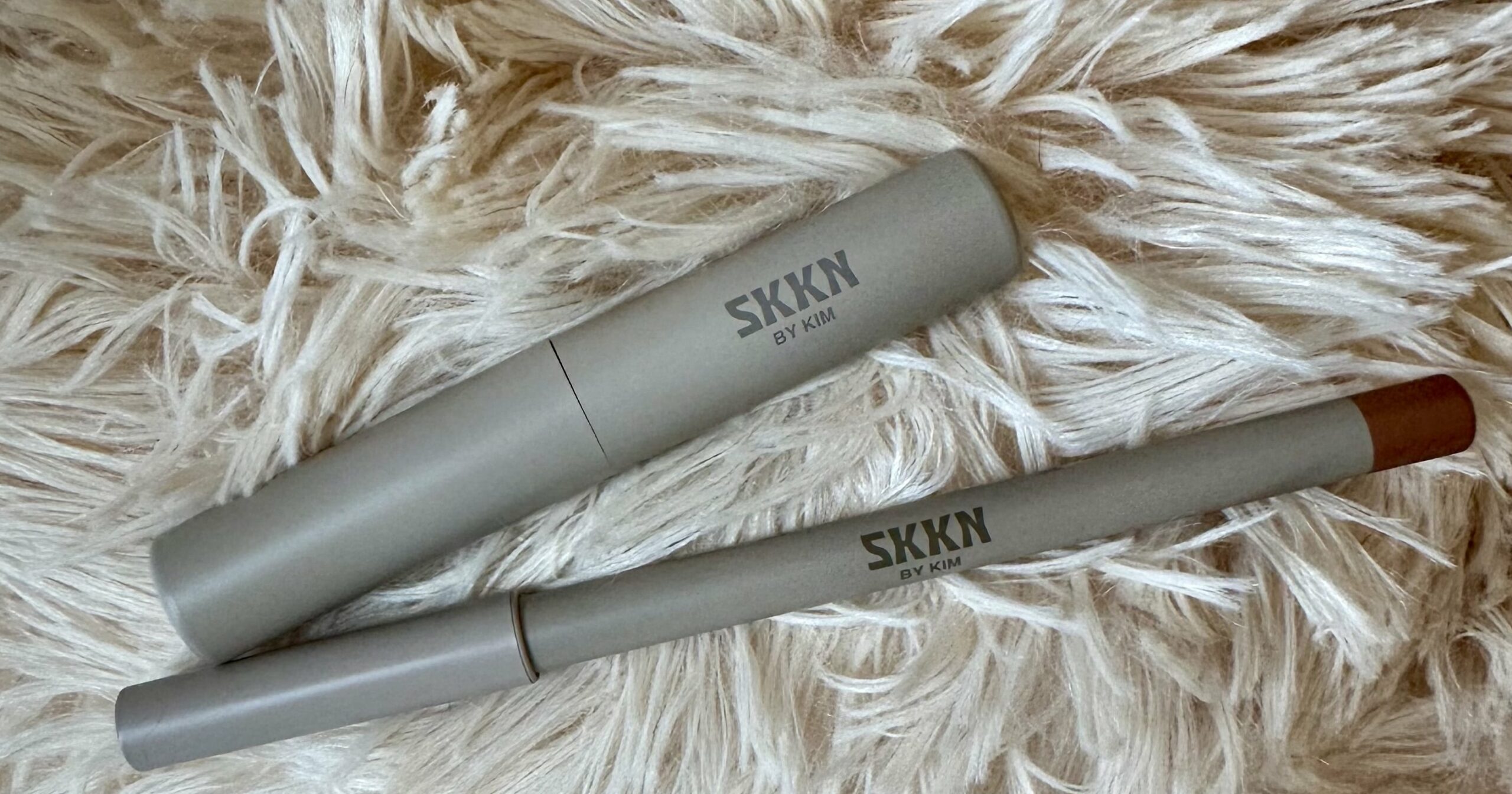 i-tested-skkn-by-kim’s-lipstick,-and-it’s-the-comfiest-matte-formula-i’ve-worn