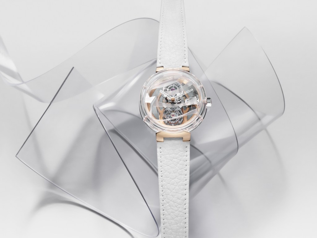 louis-vuitton-presents-a-transparent-frank-gehry-designed-and-metiers-d’art watches