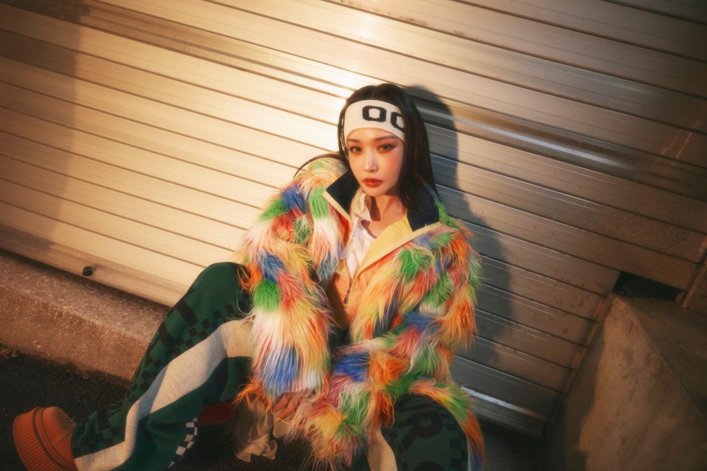 korean-singer-chung-ha-launches-her-next-chapter-with-jay-park’s-more vision