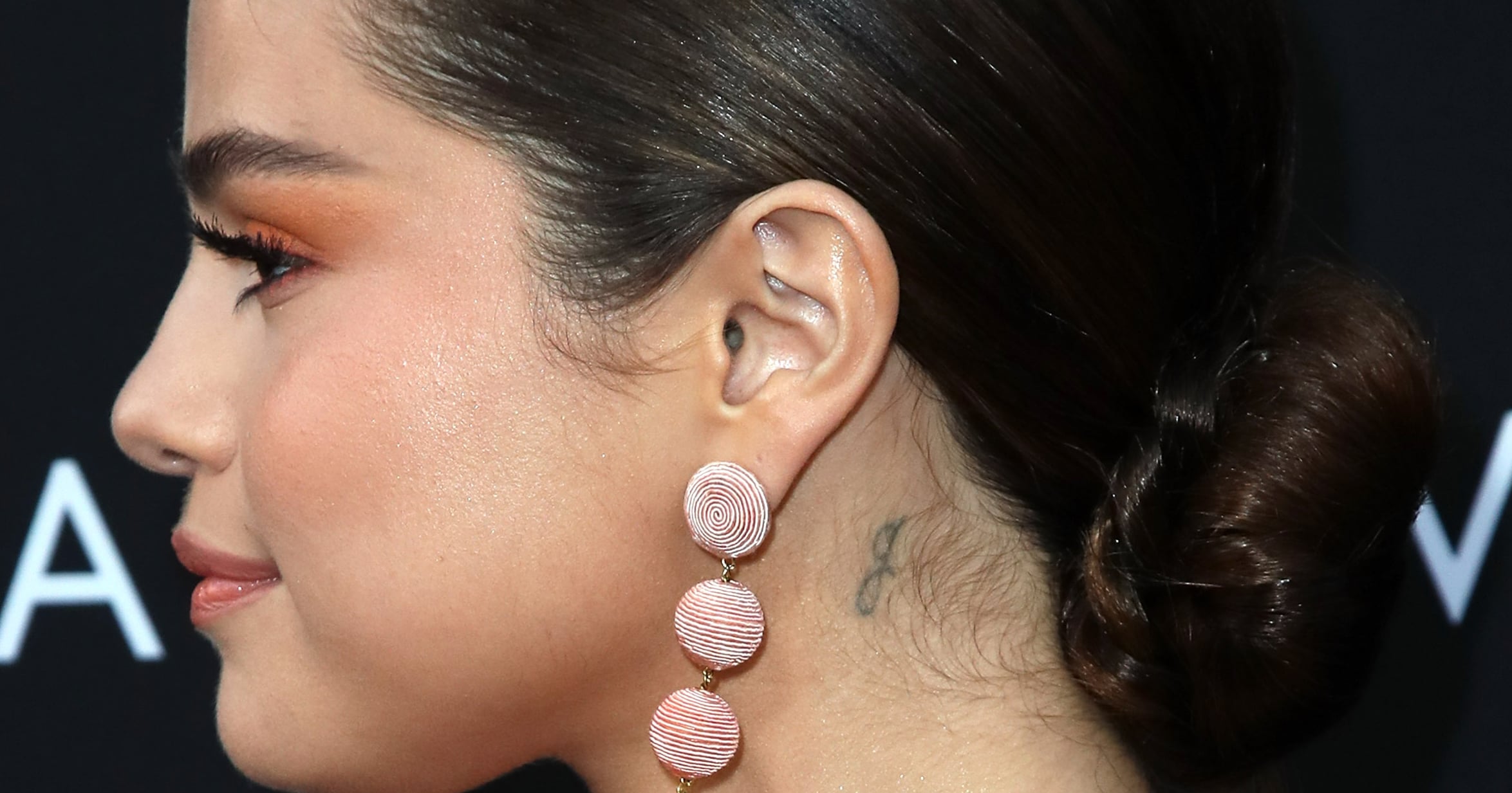 18-delicate-ear-tattoos-that-are-better-than-jewelry