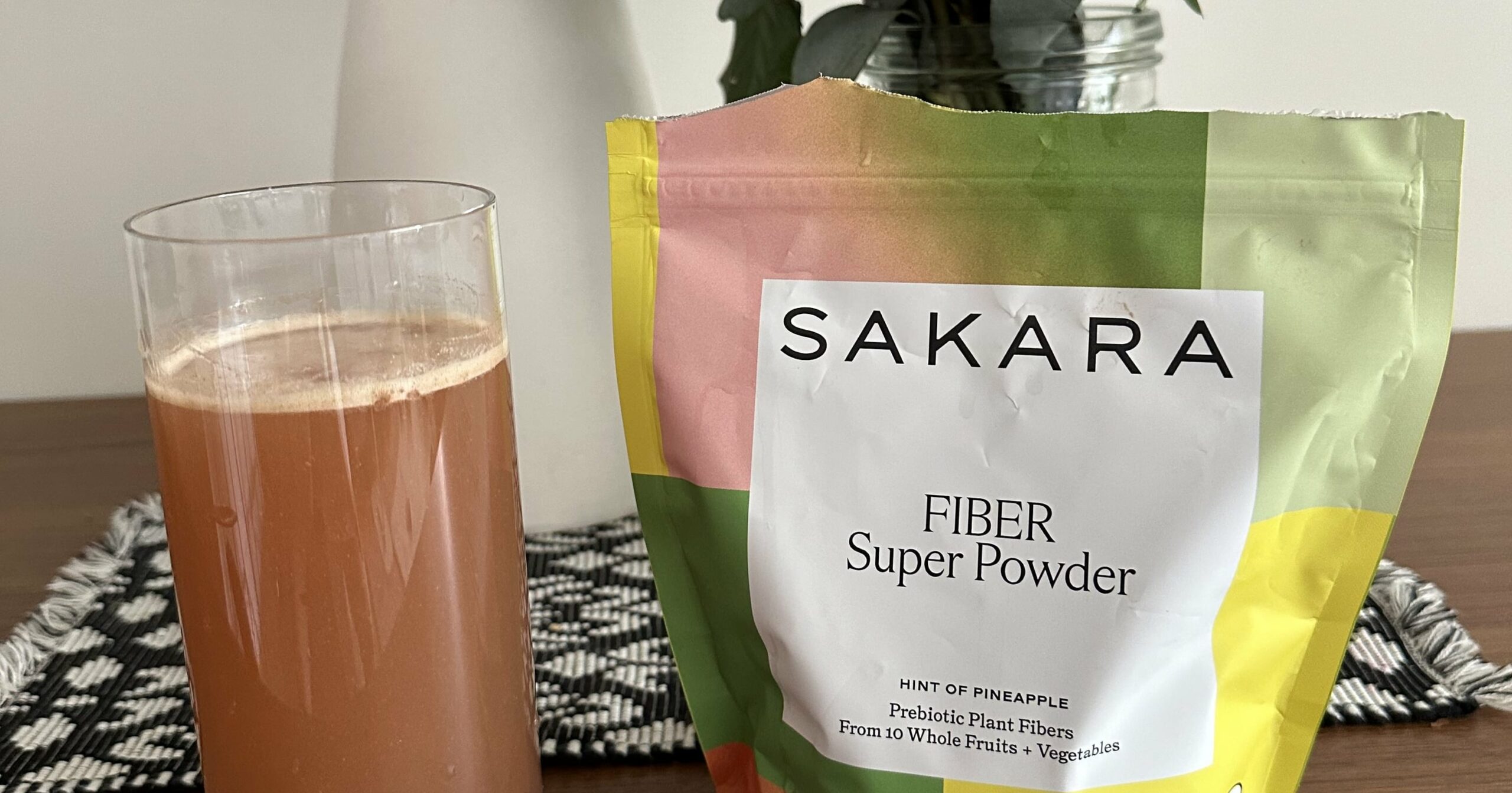 i-tried-sakara’s-new-fiber-super-powder-–-and-it-absolutely-delivers