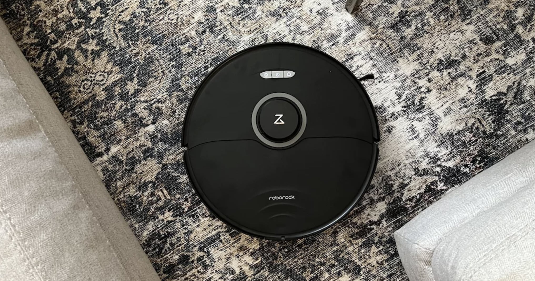 this-top-rated-robot-vacuum-is-$600-off-at-amazon’s-big-spring-sale