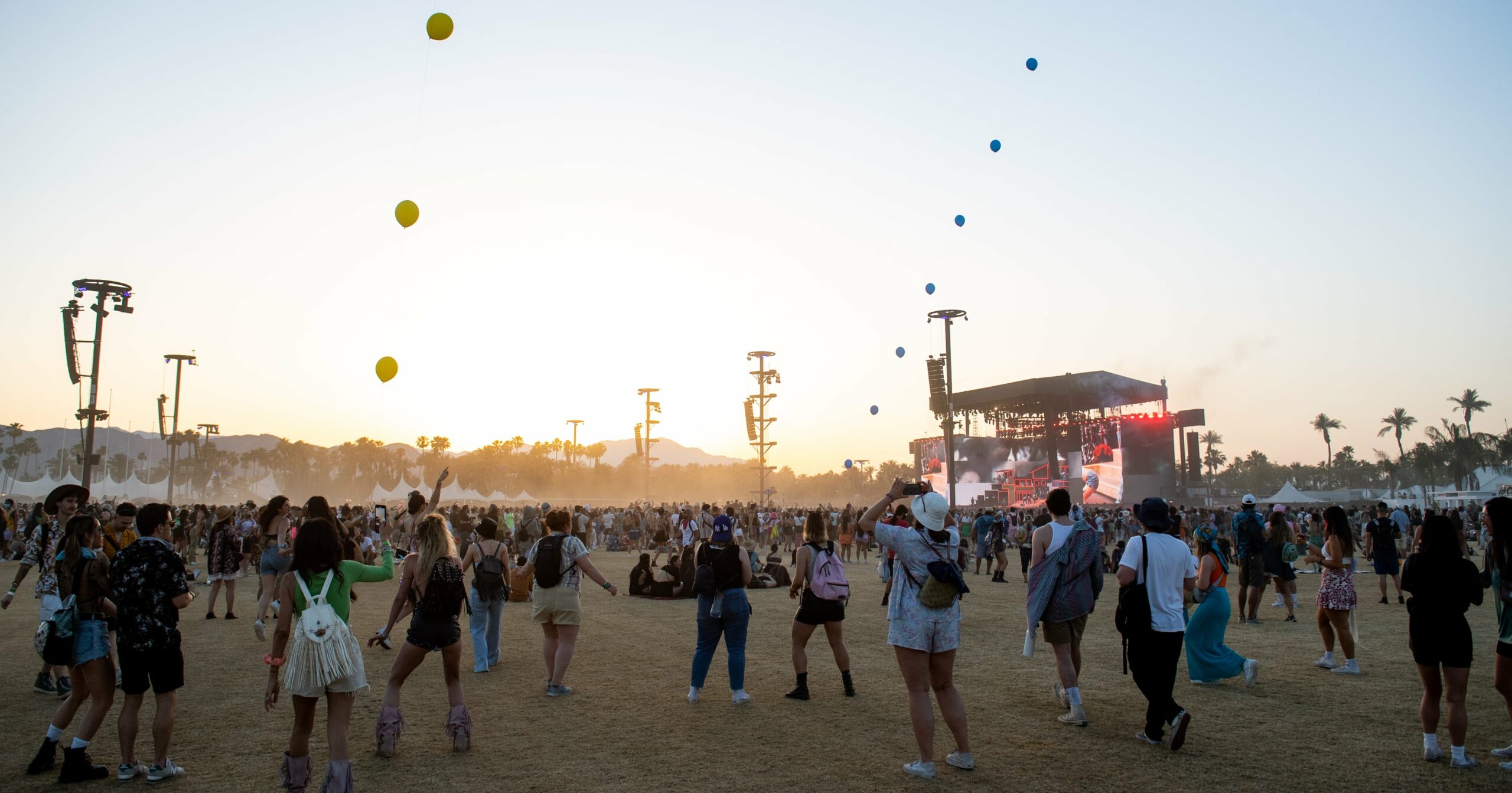 “coachella-cough”-may-take-you-by-surprise-–-here’s-how-to-prepare