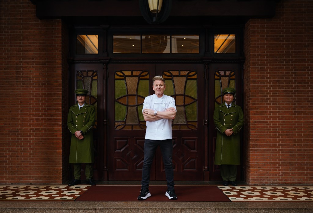 inside-gordon-ramsay’s-first-restaurant-in china