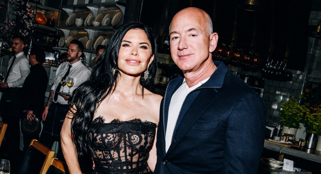 lauren-sanchez-goes-sheer-in-monse-lace-bustier-minidress-for-pre-met-gala-party-with-jeff bezos