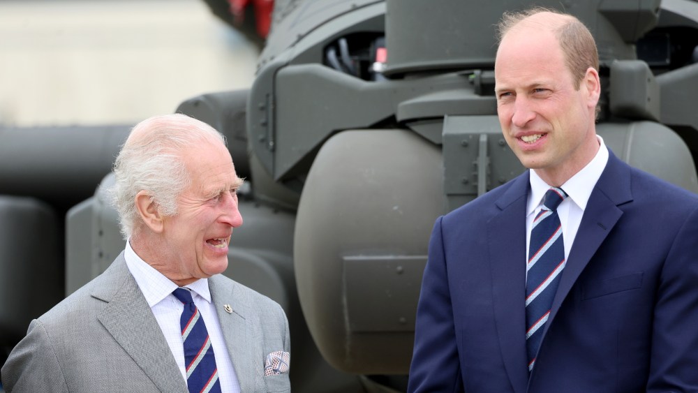 king-charles-iii-unveils-prince-william’s-new-military-title-at-handover-ceremony-in-complementary businesswear