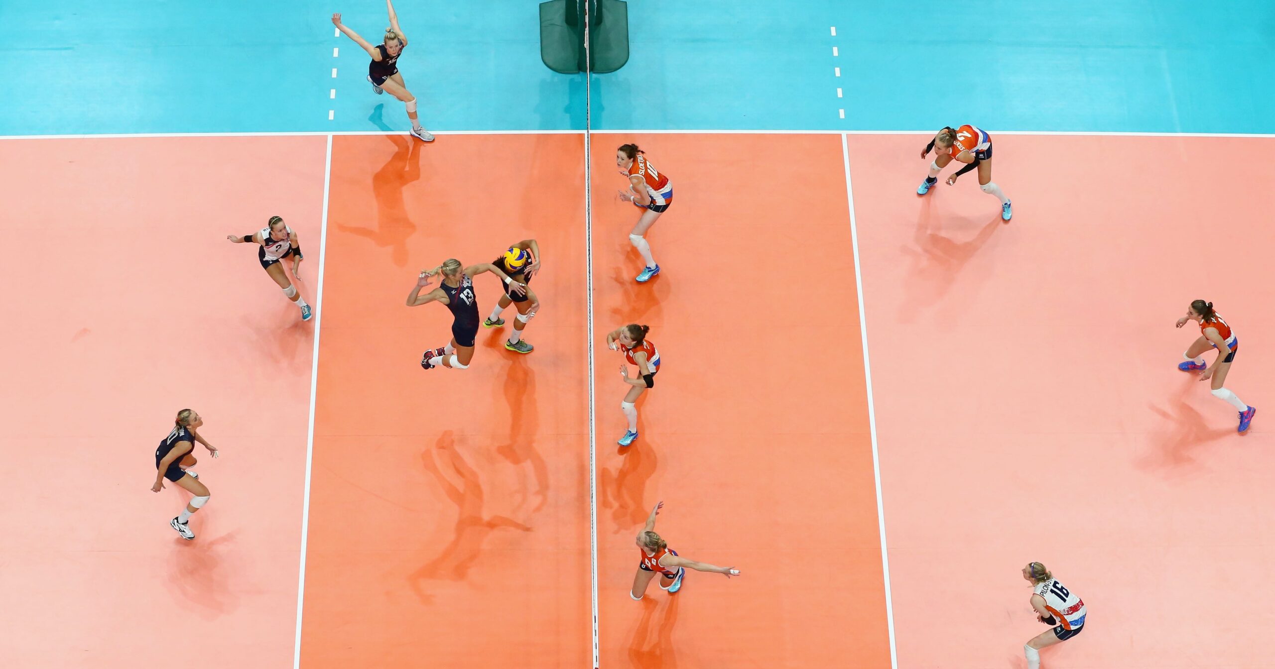 how-is-volleyball-scored,-exactly?-here’s-a-beginner’s-guide