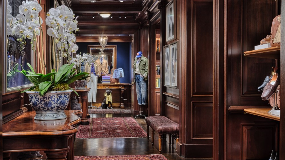 ralph-lauren’s-michigan-avenue-store-in-chicago-gets-a-gilded-age–inspired renovation