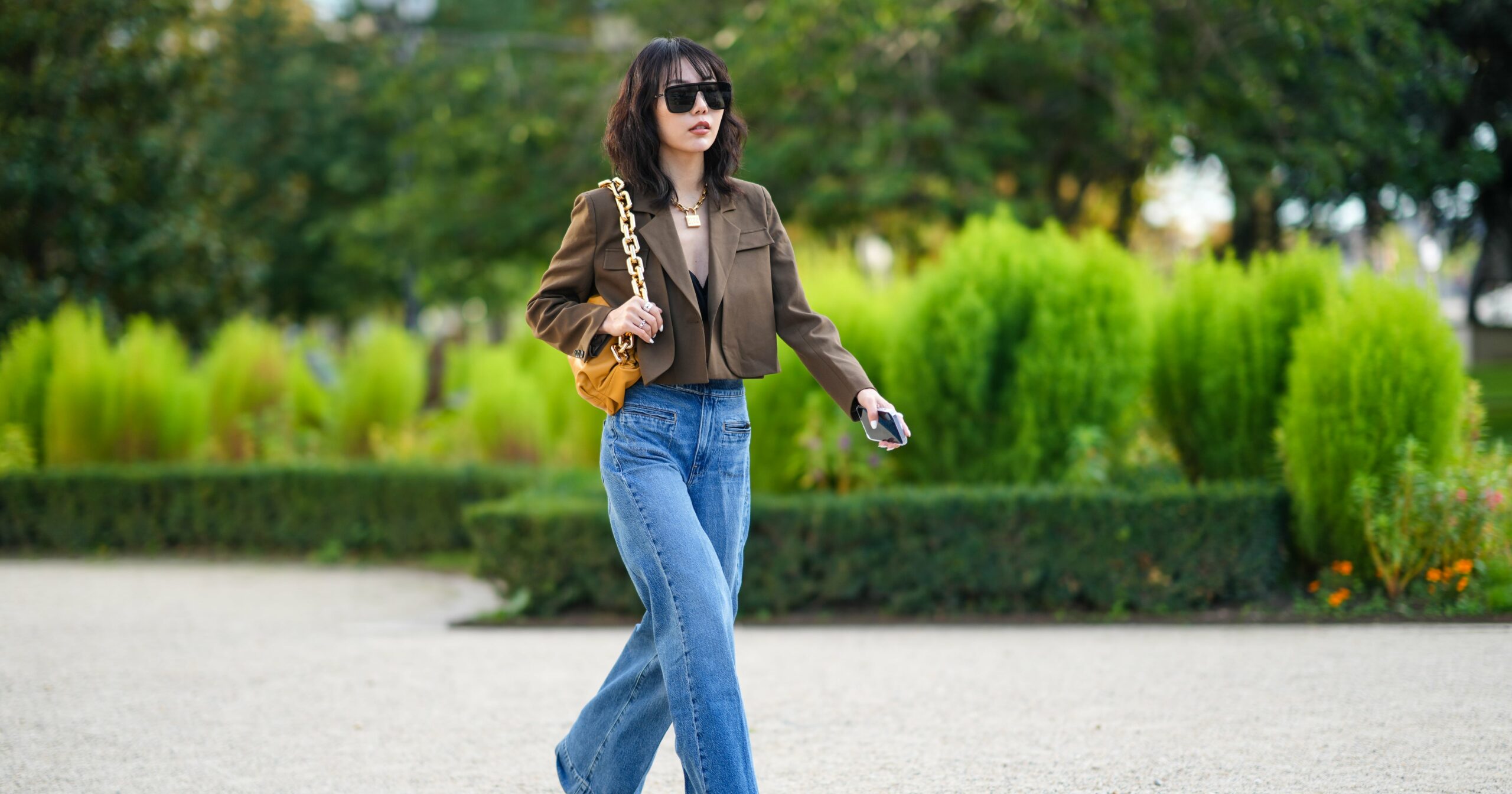 the-10-best-gap-jeans-for-every-aesthetic,-from-classic-to-trendy