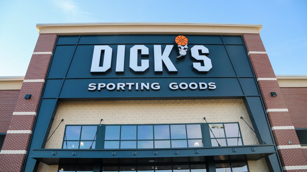 dick’s-continues-to-outpace-competition-in-first quarter