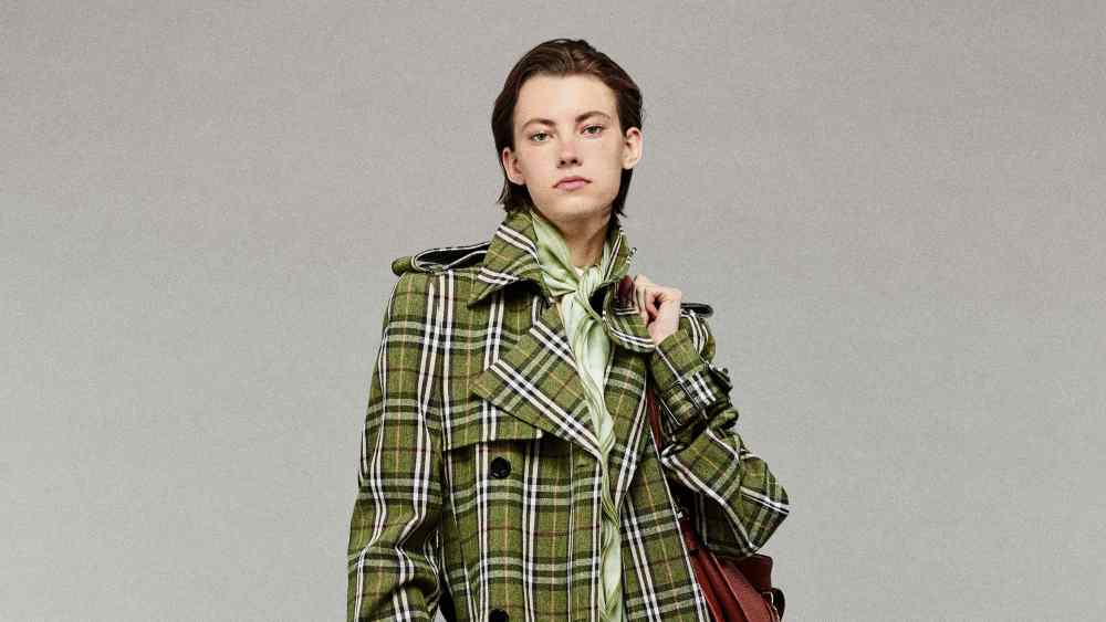 burberry’s-daniel-lee-takes-the-trenchcoat-for-a spin