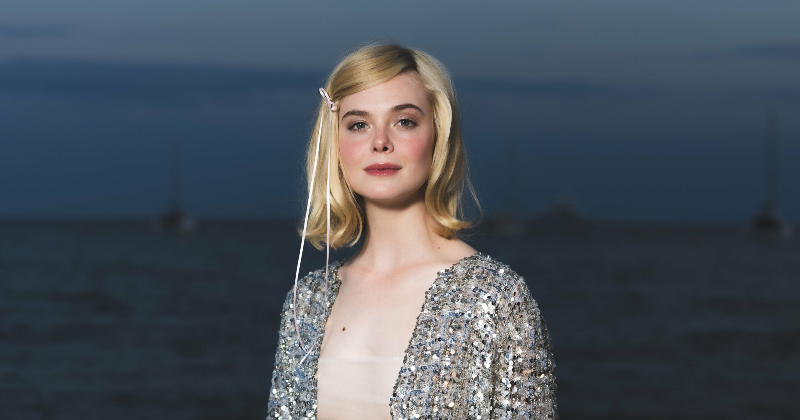 elle-fanning-muses-on-her-relationship-with-beauty