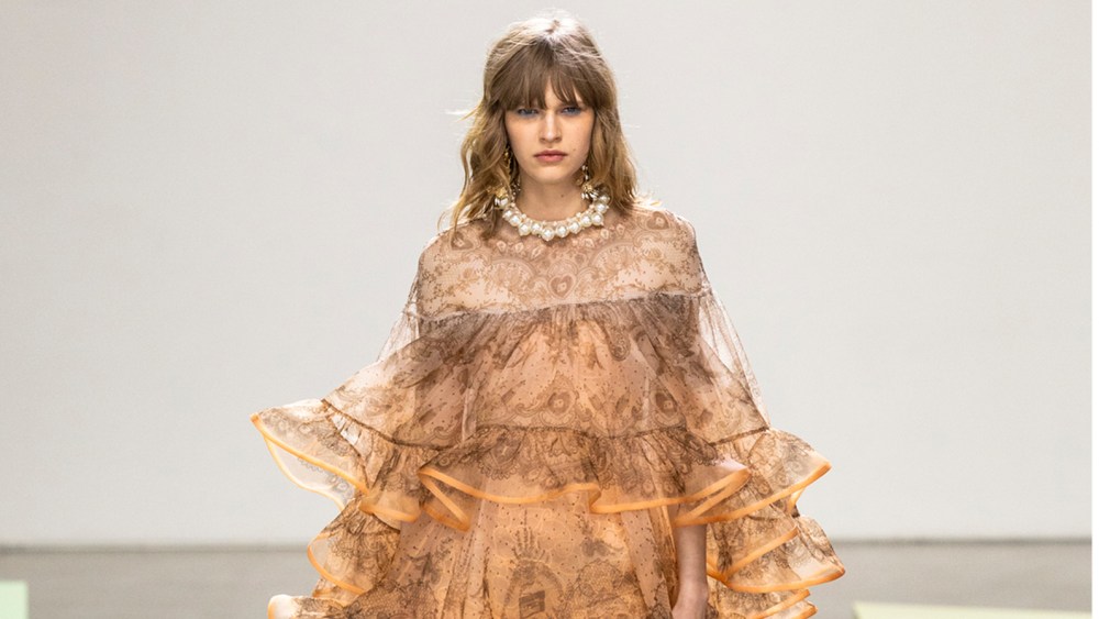 zimmermann’s-resort-2025-collection-offers-cool-girl-styles-inspired-by-‘80s-coming-of-age films 