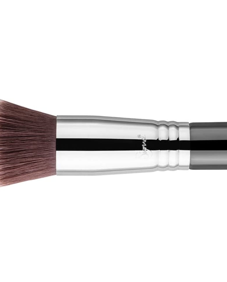 13-best-makeup-brushes-of-all-time,-according-to-our-editors