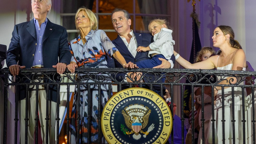 how-presidents-and-first-ladies-have-celebrated-fourth-of-july-at-the-white-house-through-the years