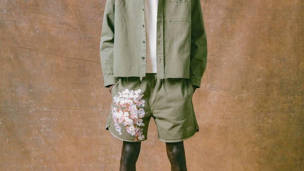 john-elliott-tells-a-military-tale-in-unique-fabrics-to-update-core-pieces-for-men’s-spring 2025