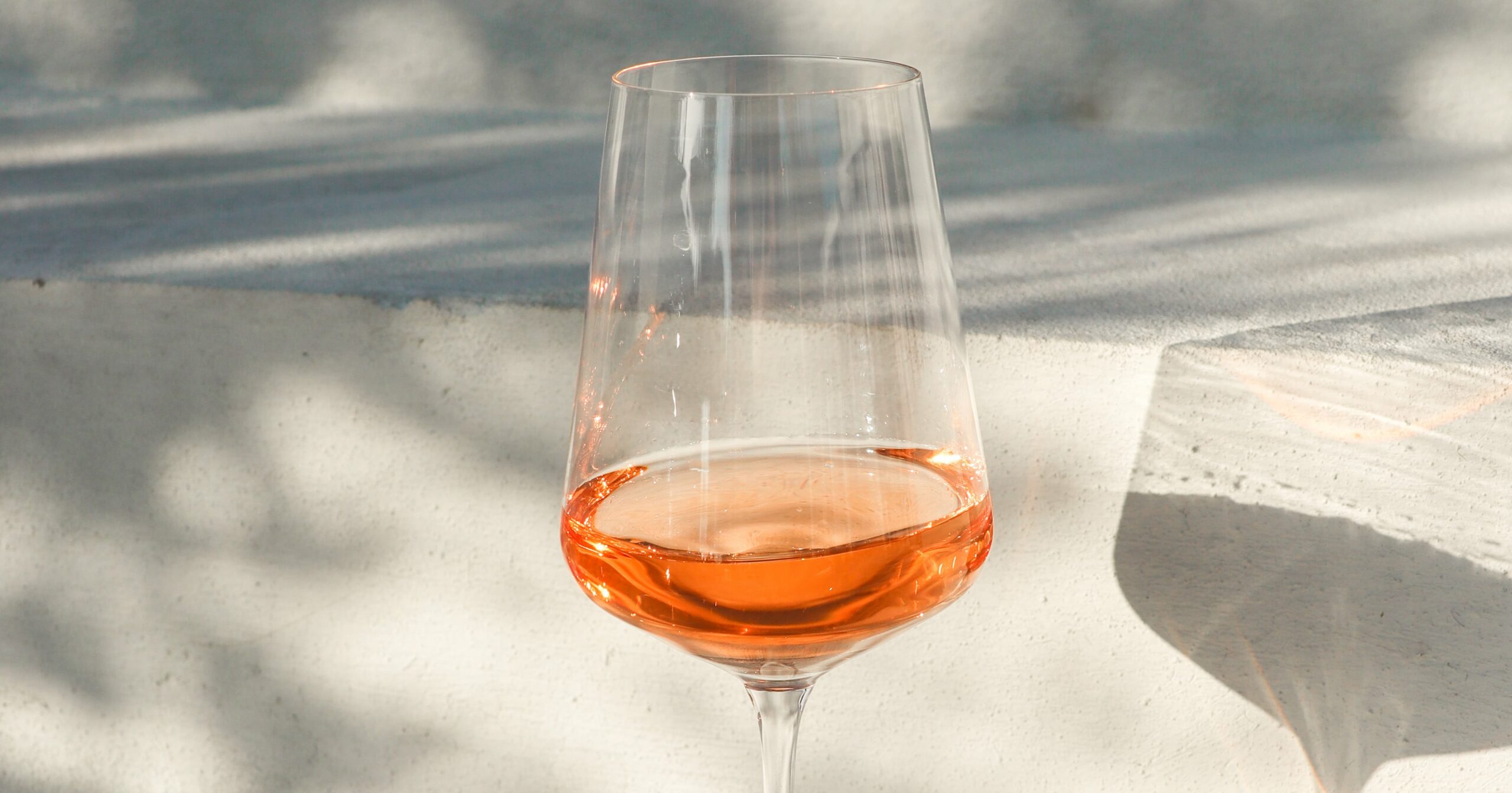 sommeliers-pick-the-7-best-bottles-to-pair-with-jalapeno-for-a-“spicy-rose”