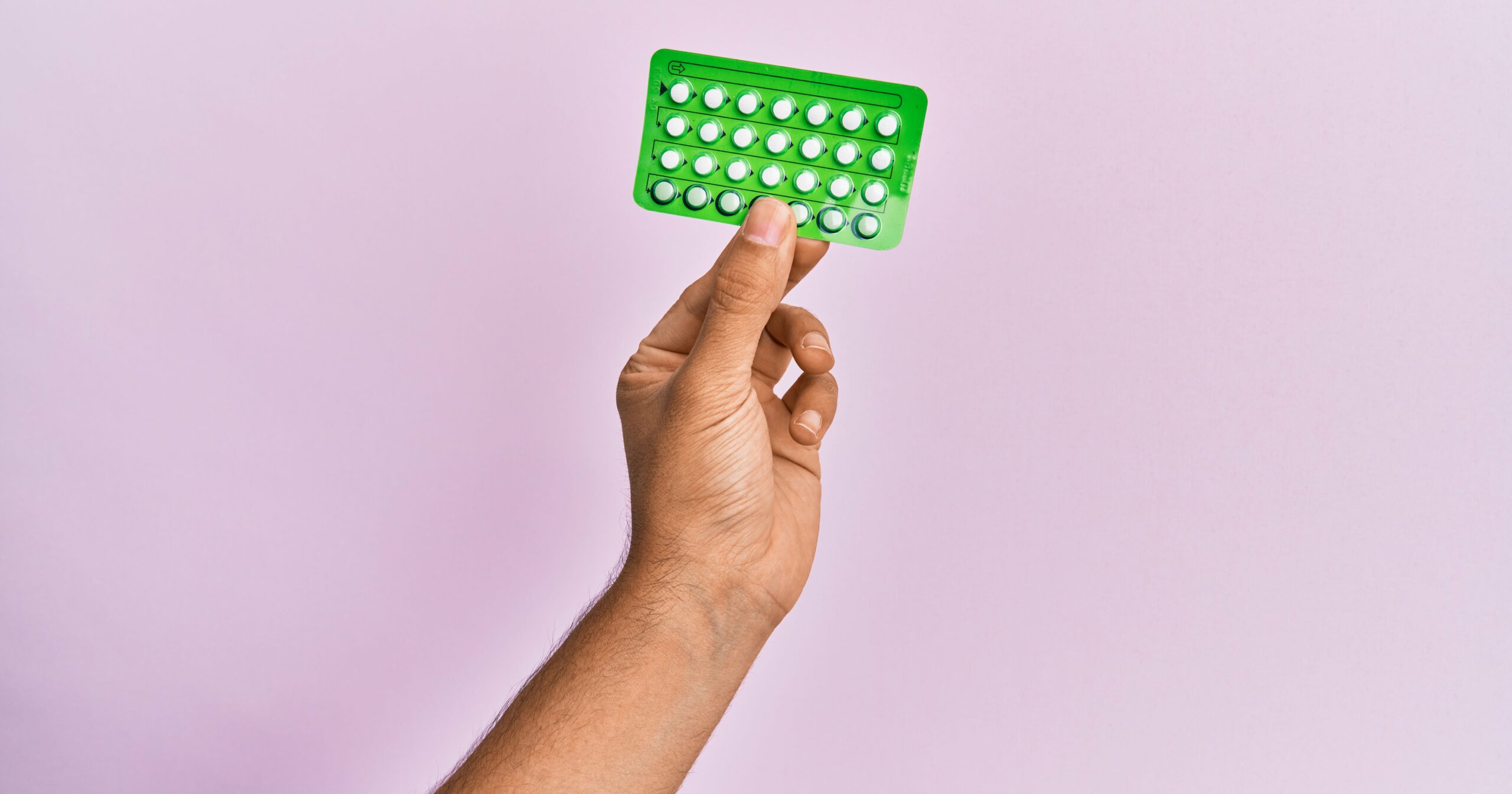 yes,-your-birth-control-can-expire-–-here’s-what-to-know