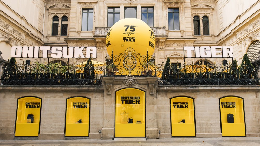 sneaker-and-sportswear-brand-onitsuka-tiger-has-opened-a-‘hotel’-for-cultural-activations-in paris