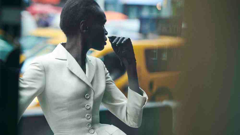 dior-spotlights-collaboration-with-peter-lindbergh-in new exhibition