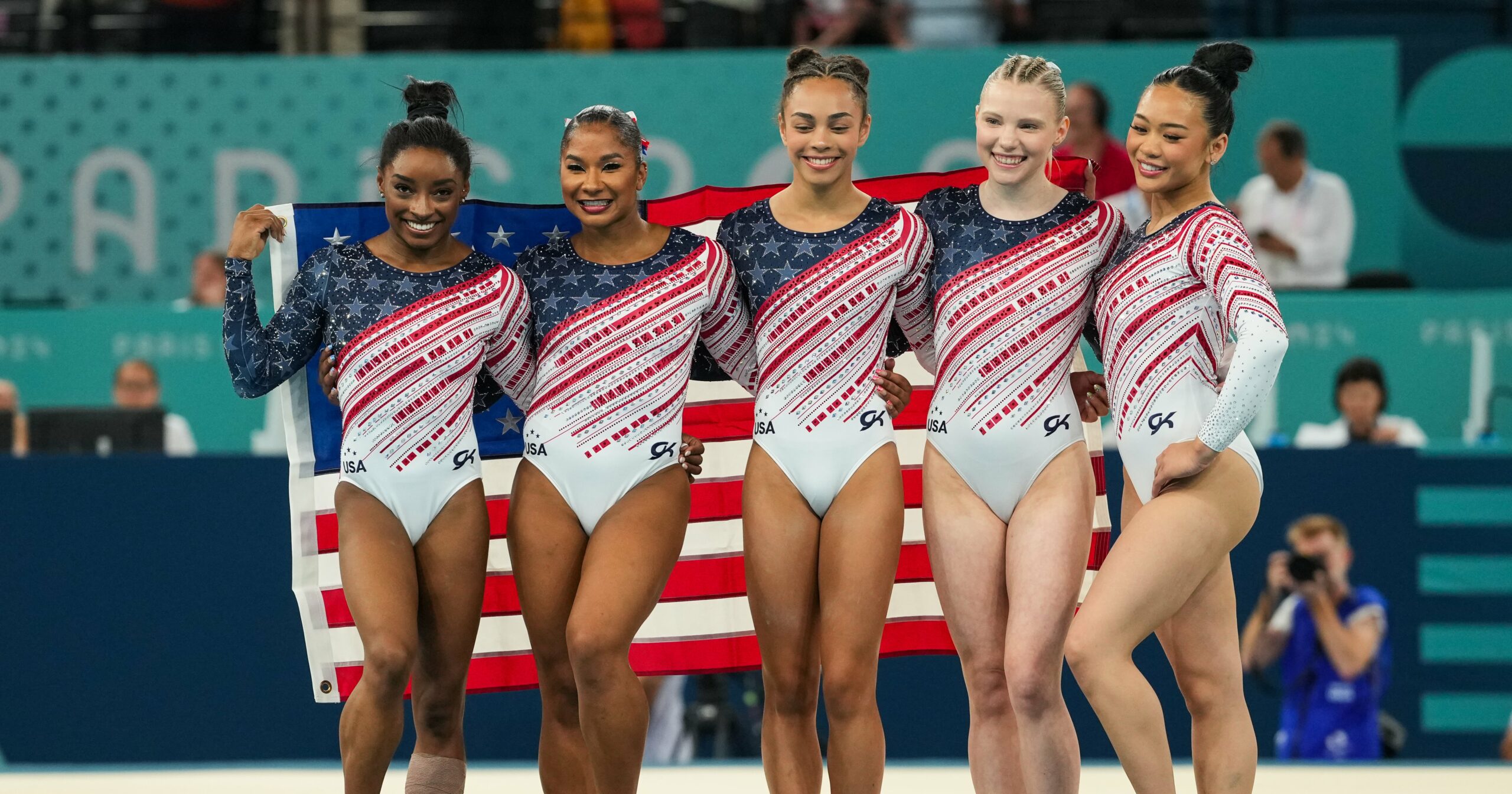 a-list-of-beauty-rules-and-regulations-olympic-gymnasts-must-follow