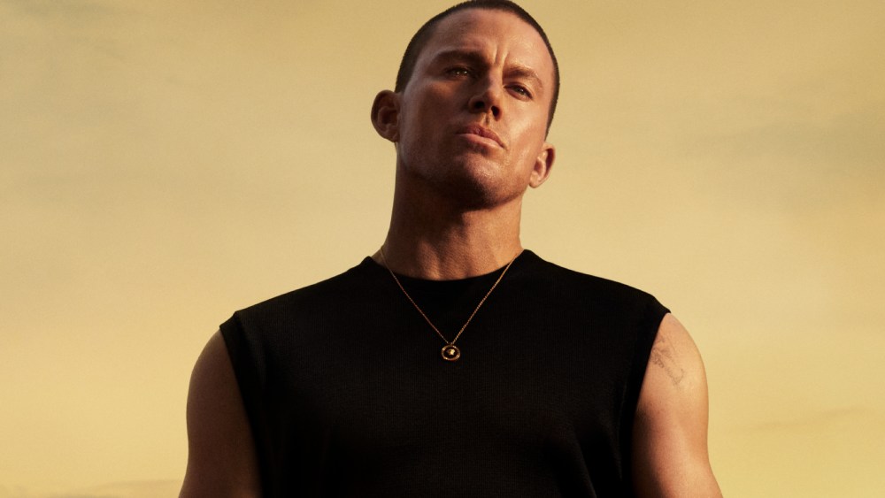 versace-hands-bow-and-arrow-to-channing-tatum-for-his-debut-campaign-for-the brand